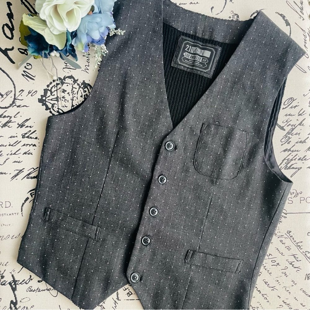 21Men Los Angeles Vintage Inspired Adjustable Mixed Media Casual Vest S